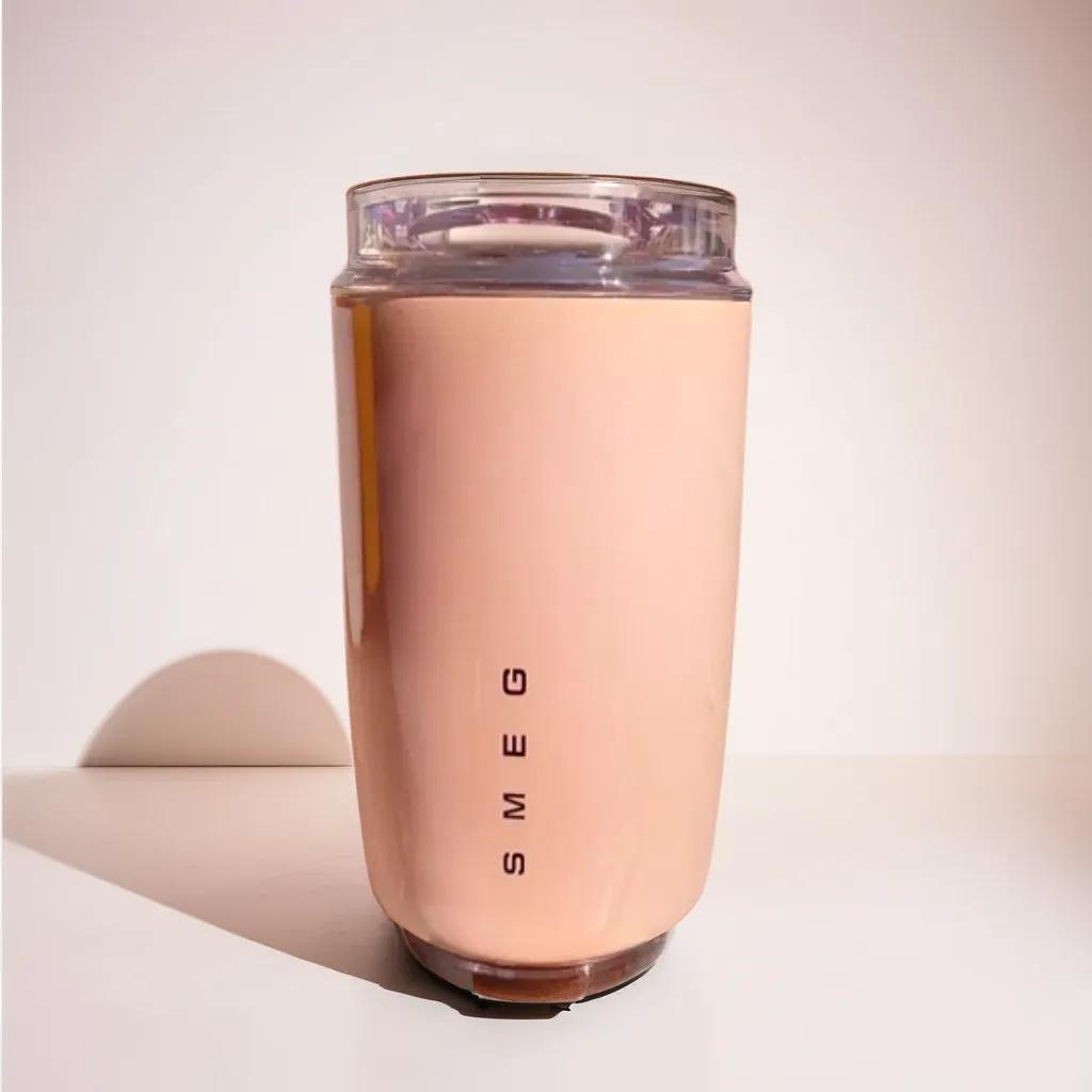 Smeg Thermoskanne (Geschenk)